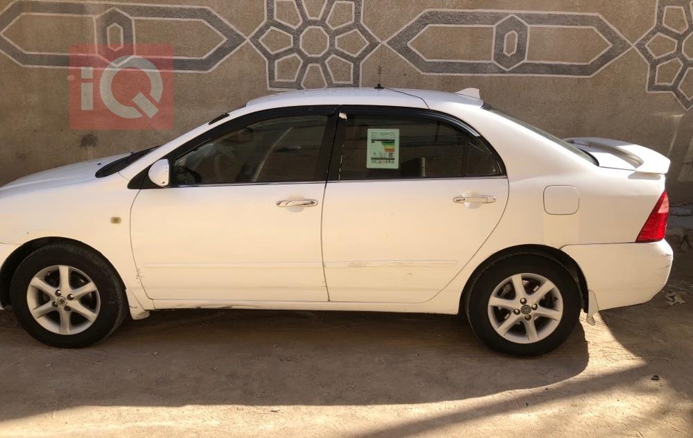 تۆیۆتا کۆرۆلا